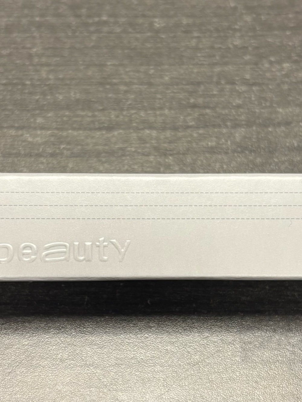 R.E.M. Beauty Flourishing Lengthening Mascara in Midnight Black